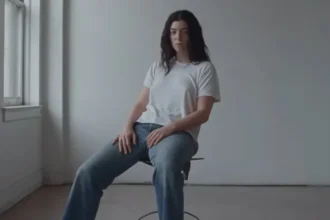 Lorde - Man of the Year. Crédito: Youtube.