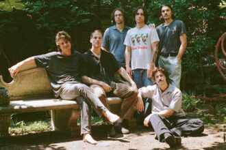 Post Animal. Crédito: CJ Harvey.