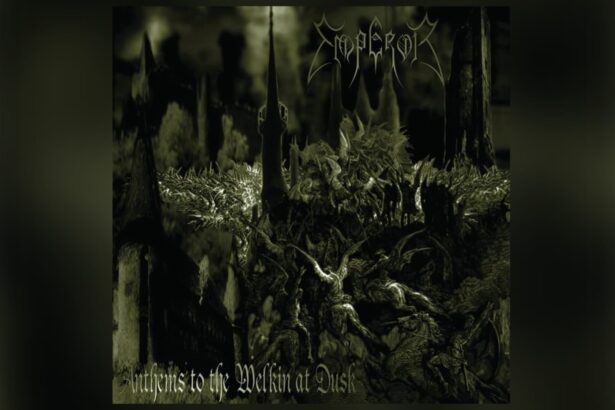 Capa do Anthems To The Welkin At Dusk, do Emperor.