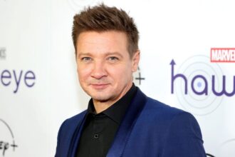 Jeremy Renner. Crédito: Theo Warning.