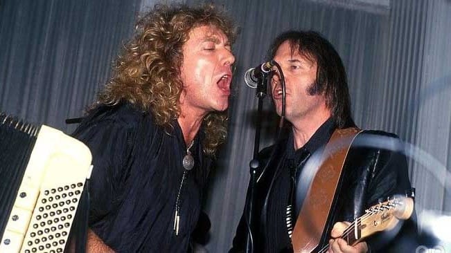 Neil Young & Robert Plant. Crédito: Reprodução.