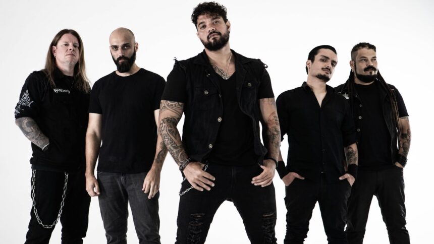 Foto: Throw Me To the Wolves. Crédito: Starship.