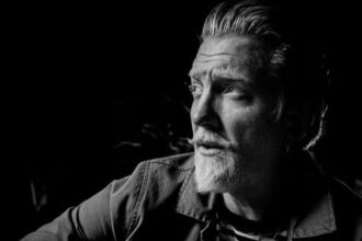 Josh Homme / Queens of the Stone Age. Foto: Reprodução.