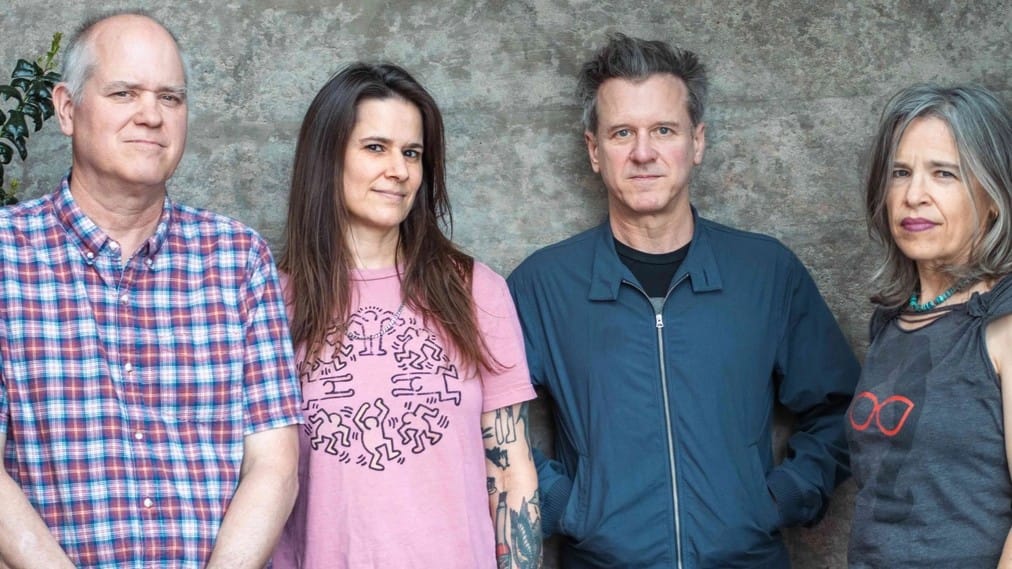 Superchunk apresenta novo álbum com questionamentos sobre arte e sentimentos coletivos
