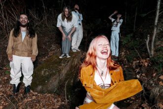 Wet Leg. Foto: Alice Backham.