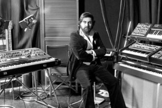 Vangelis. Foto: Reprodução.