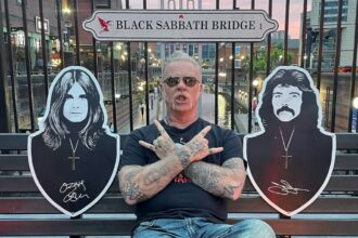 James Hetfield / Metallica / Bridge. Foto: Scott Colothan.