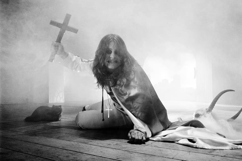 Não quero mudar o mundo, não quero o mundo me mude – até logo Ozzy!