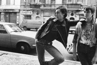 Iggy Pop em Berlim, 1977. Foto: Esther Friedman.