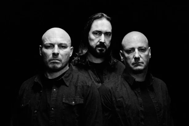 Coroner. Foto: Reprodução.