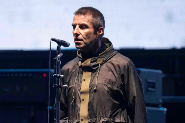 Liam Gallagher do Oasis. Crédito: Scott A. Garfitt.