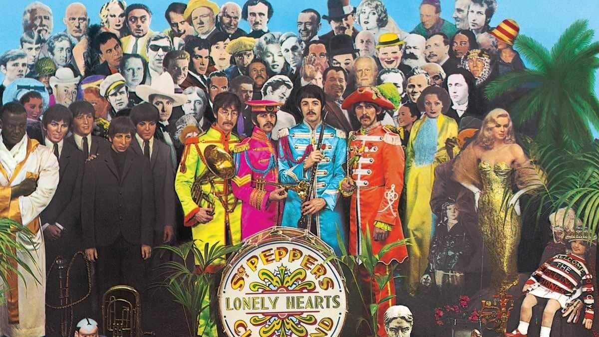 Capa de Sgt. Pepper's Lonely Hearts Club Band doThe Beatles.