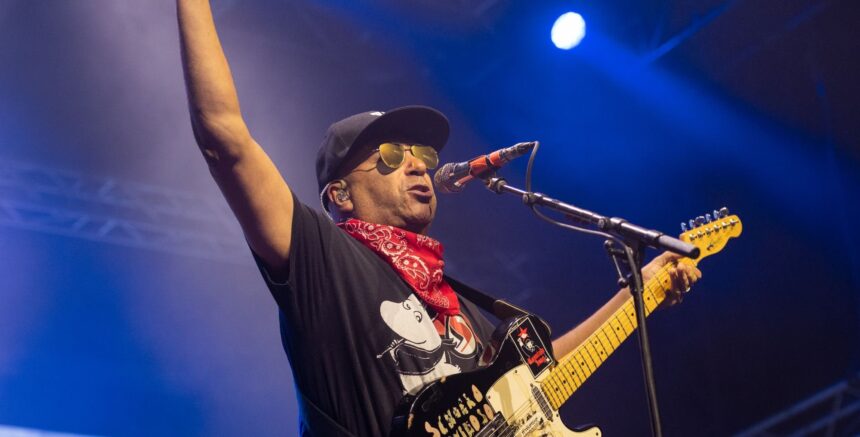 Tom Morello. Crédito: Brittany Long.