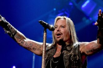Vince Neil do Mötley Crüe. Cr[edito: Kevin Winter/Getty Images;