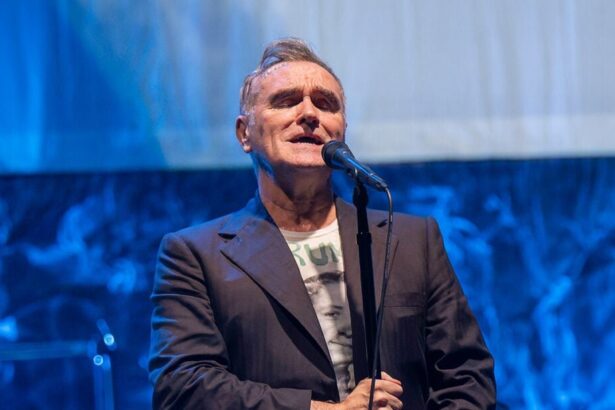 Morrissey. Crédito: Raph Pour-Hashemi.