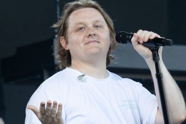 Lewis Capaldi. Foto: Reprodução.