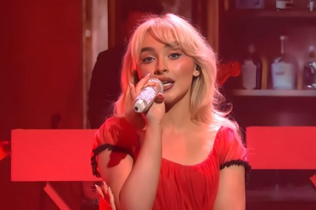 Sabrina Carpenter. Foto: Reprodução Youtube.