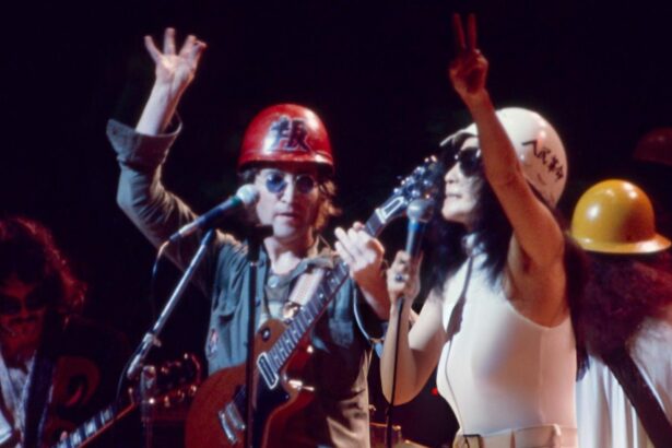 John Lennon (Madison Square Garden, 1975) Foto: Reprodução