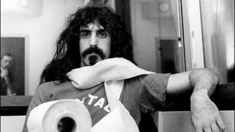 Frank Zappa. Foto: Reprodução.