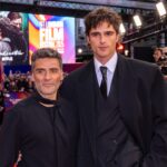 Oscar Issac e Jacob Elordi. Crédito: Netflix.