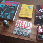 Rifando Beatles em prol da Fonoteca. Crédito: Divulgação.