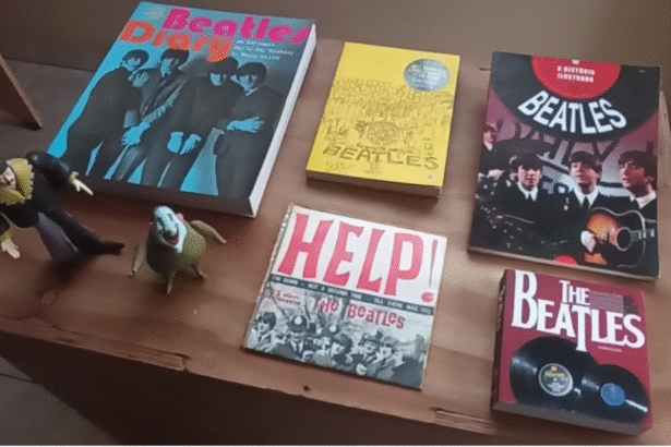 Rifando Beatles em prol da Fonoteca. Crédito: Divulgação.