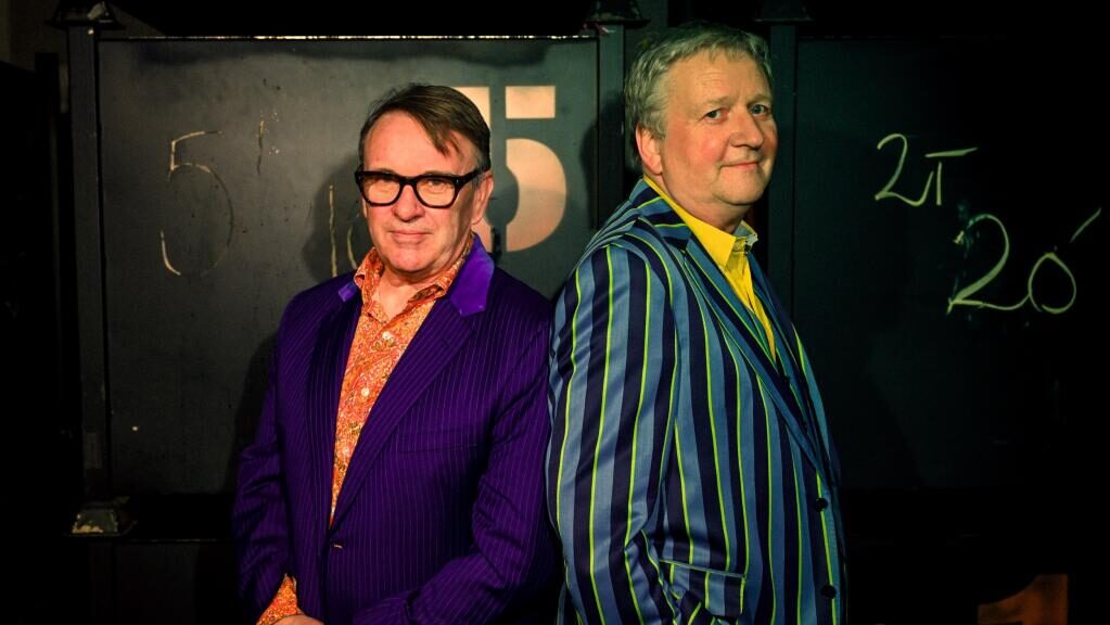 Novo álbum do Squeeze resgata composições iniciais