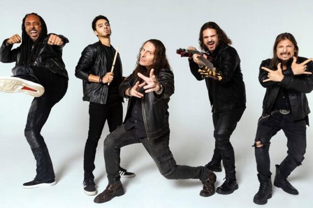 Angra: Foto: Marcos Hermes / Divulgação.