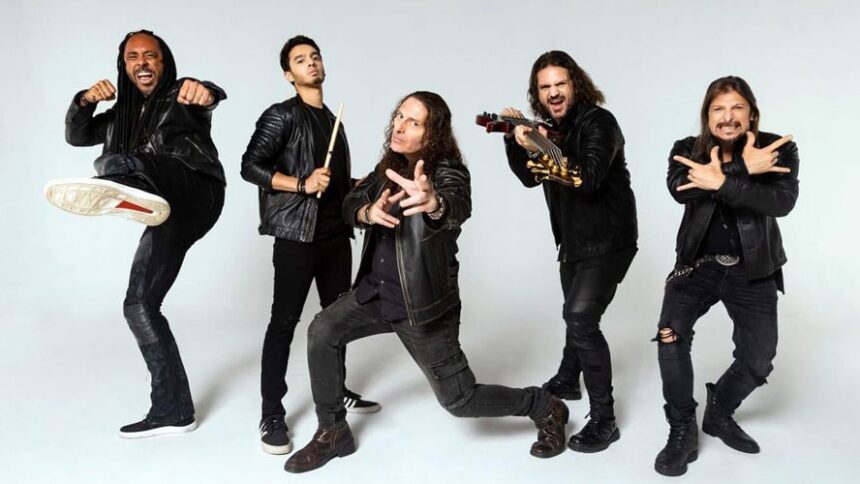 Angra: Foto: Marcos Hermes / Divulgação.