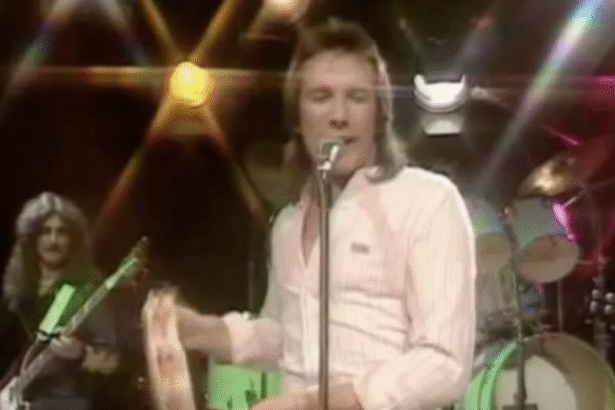 Dave Walker / Black Sabbath. Foto: Reprodução Youtube.