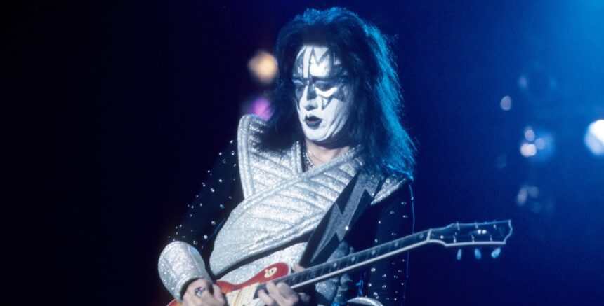Ace Frehley. Crédito: Bernd Mueller/Redferns.
