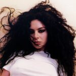 Charli XCX. Crédito: Harley Weir.