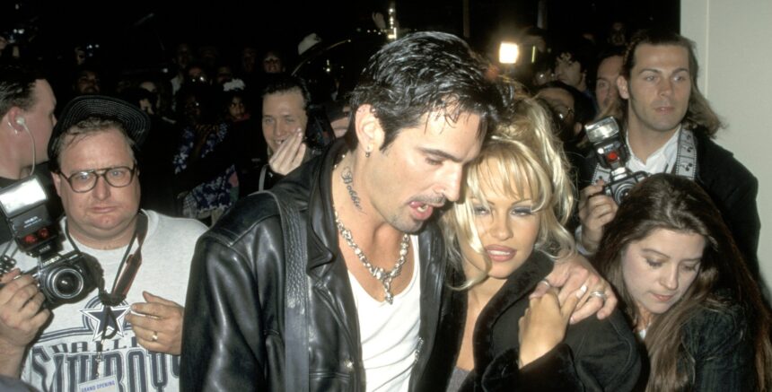 Tommy Lee e Pamela Anderson. Crédito: Jim Smeal/Ron Galella Collection/Getty Images.