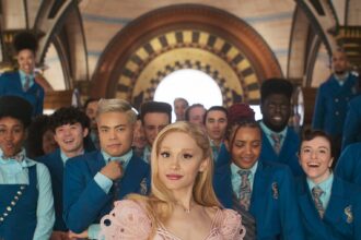 Ariana Grande. Crédito: Universal.