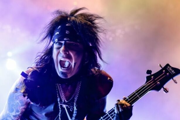 Nikki Sixx. Crédito: Wikimedia.