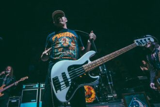 Jason Newsted / Blackberry Smoke. Foto: Reprodução Facebook.