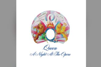Capa do álbum "A Night At The Opera" do Queen.