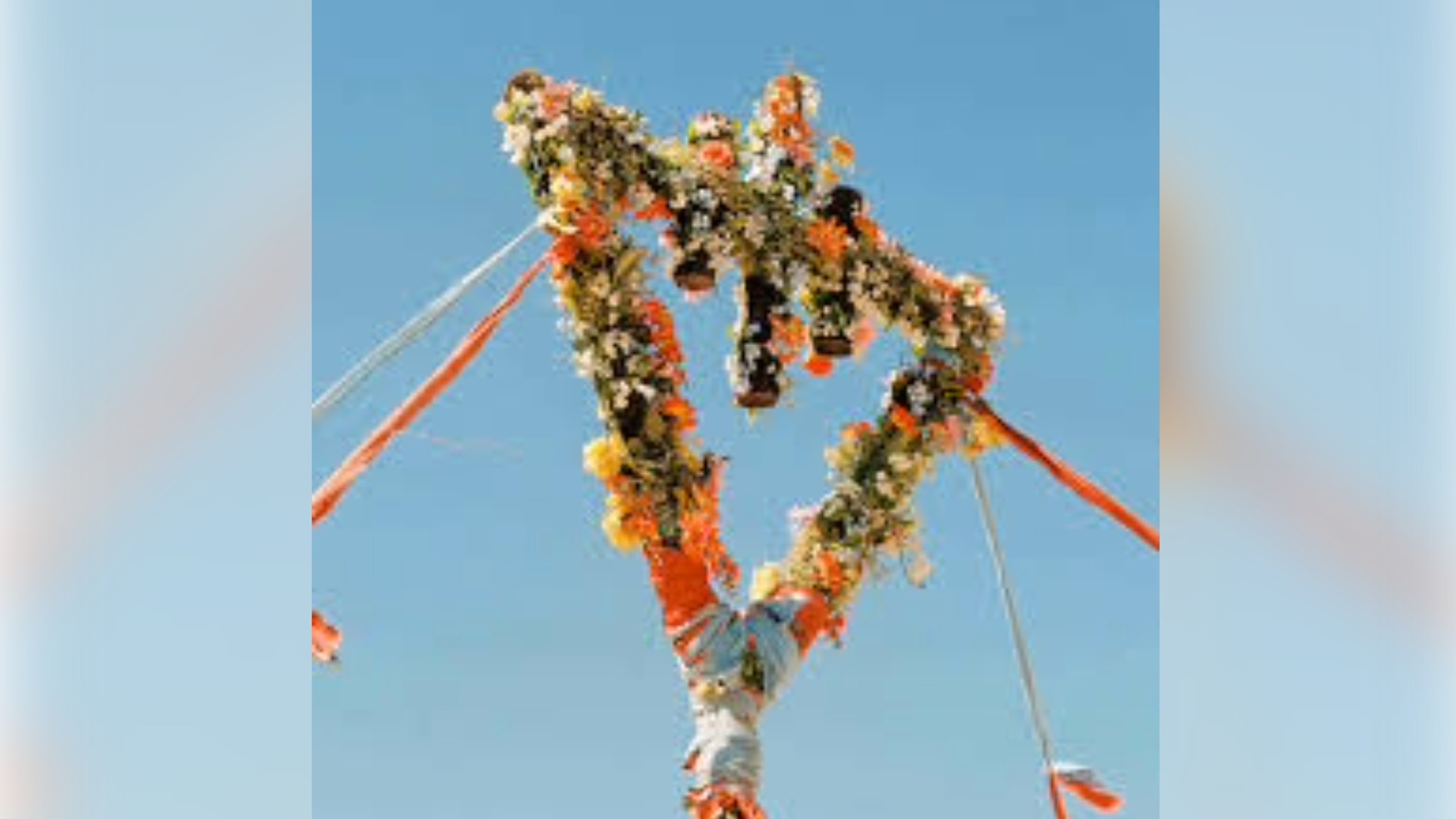 Capa do álbum "Flowers" do The Devil Wears Prada.