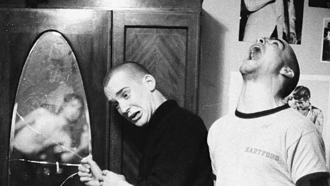 Ian MacKaye e Henry Rollins em Londres, 1981. Foto: Reprodução.