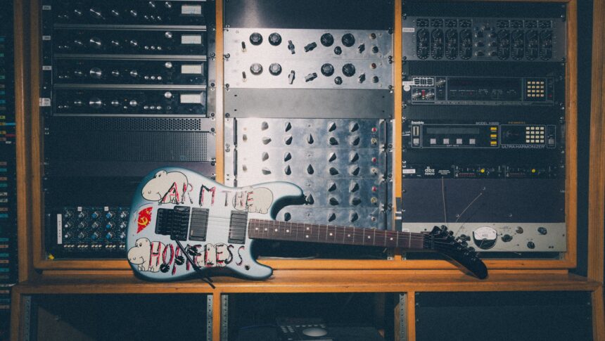 Fender Tom Morello. Crédito: Divulgação/Fender.