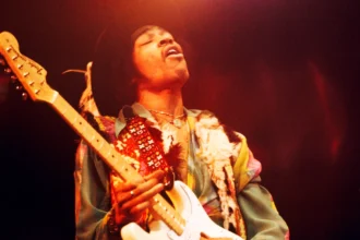 Jimi Hendrix. Crédito: David Redfern/Redferns.
