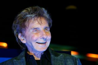 Barry Manilow. Crédito: Ethan Miller/Getty Images.