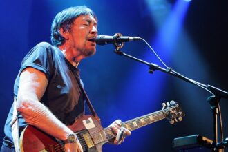 Chris Rea. Crédito: Reprodução.