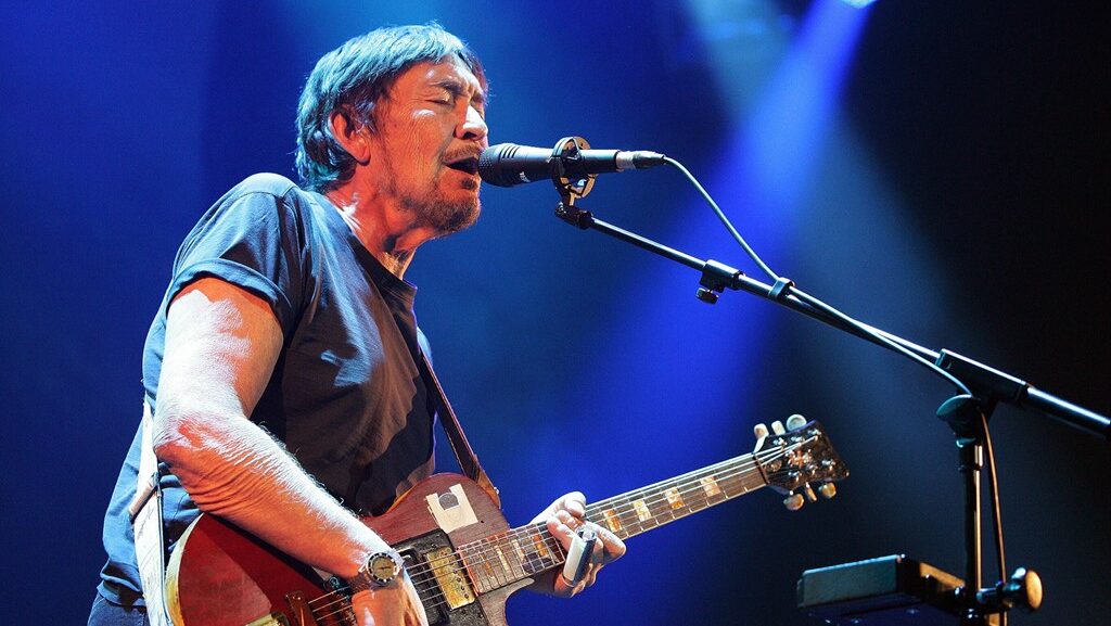 Chris Rea morre aos 74 anos, cantor de ‘Driving Home’