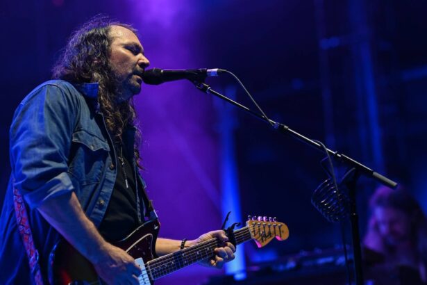 Adam Granduciel do The War on Drugs. Crédito: Marc Grimwade/WireImage.