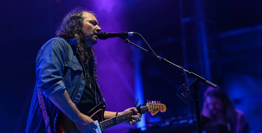 Adam Granduciel do The War on Drugs. Crédito: Marc Grimwade/WireImage.