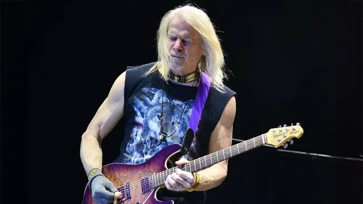 Steve Morse. Crédito: Johnny Louis/Getty Images.