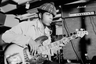 Billy Bass. Crédito: Reprodução.