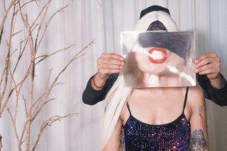 Polly Noise and the Cracks. Crédito: Divulgação.