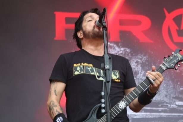 Prong. Crédito: Reprodução.